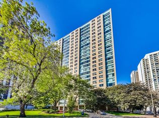 3180 N Lake Shore Dr APT 2D, Chicago, IL 60657