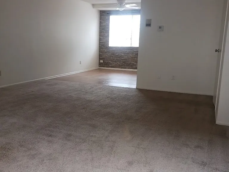 7107 Kester Ave #113 — Photo 2
