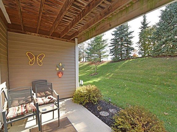 3rd image of 5661 Baywatch Way APT 203