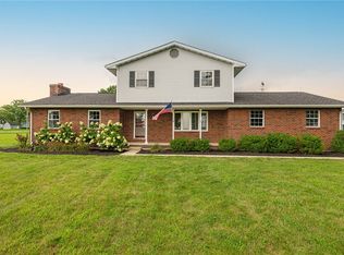 6200 Junk Rd, Mount Sterling, OH 43143
