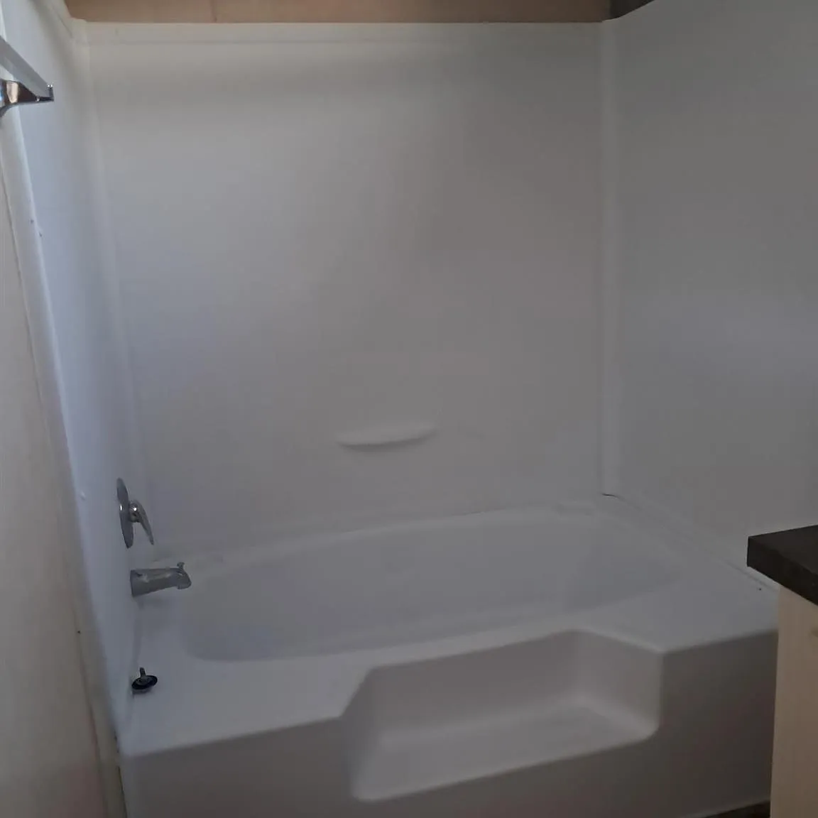 3 bed, 2.0 bath, $1,375 — Photo 3