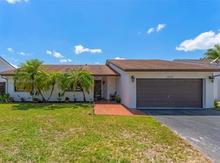 10020 SW 145th Pl, Miami, FL 33186