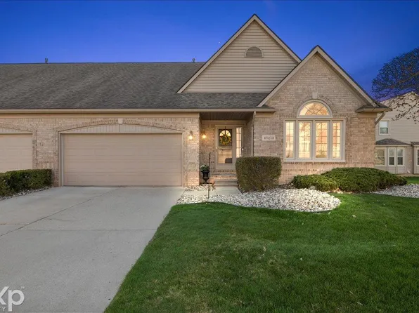 47213 Mission Valley W, Macomb Township, MI 48042