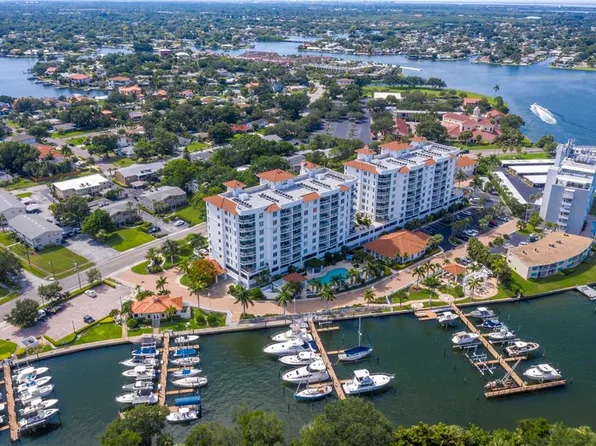 1325 Snell Isle Blvd NE Unit 412, Saint Petersburg, FL 33704