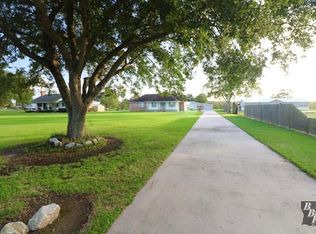 622 Aragon Rd, Montegut, LA 70377