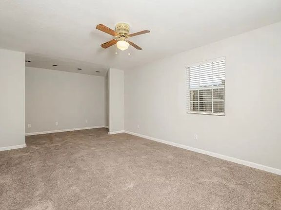 5th image of 2726 Bear Springs Dr