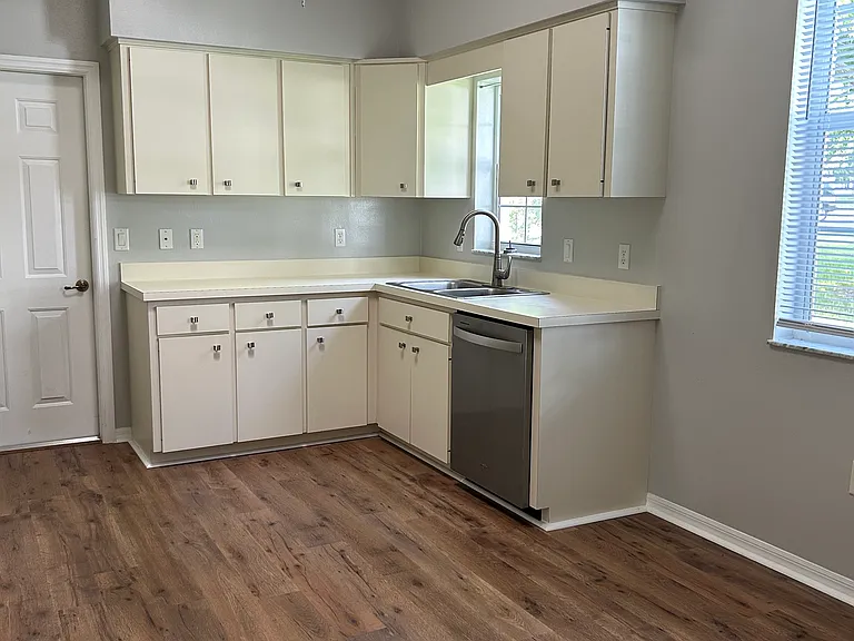 6821 E Queensbury Ln #1 — Photo 10