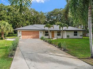 11070 Oakway Cir, Palm Beach Gardens, FL 33410