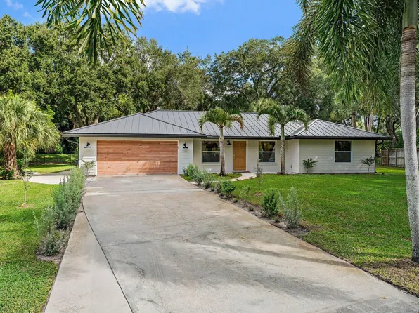 11070 Oakway Circle, Palm Beach Gardens, FL 33410