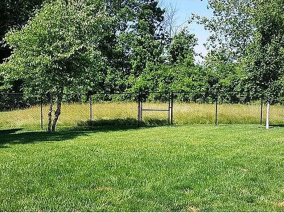 No Peeping Neighbors