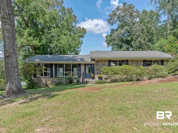 201 Confederate Dr N, Daphne, AL 36527