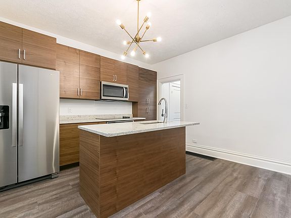 3rd image of 319 Chittenden Ave #319