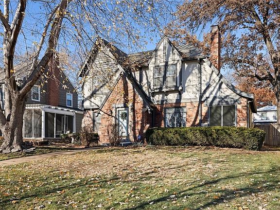 2nd image of 716 E Gregory Blvd