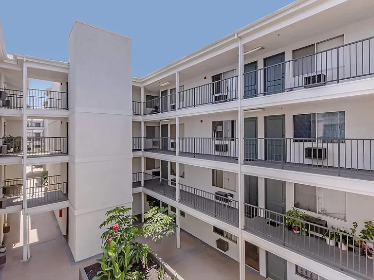 Bella Vista Senior Apartments — Photo 9
