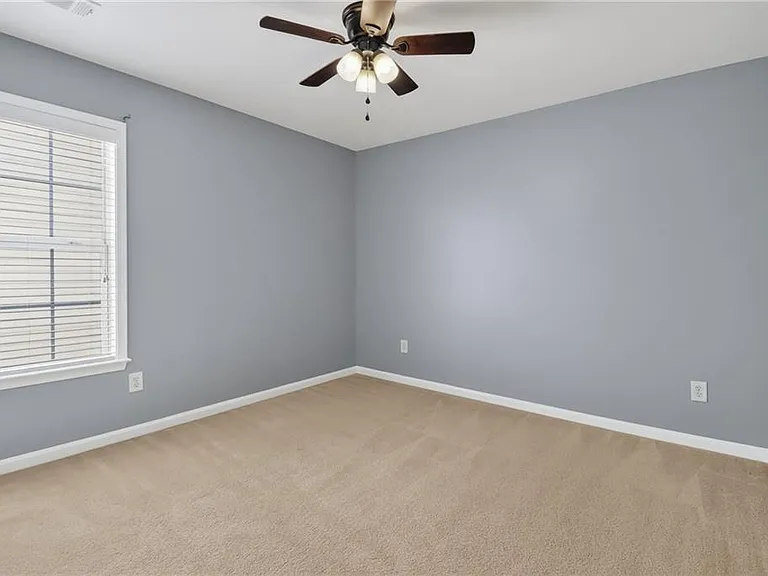 615 Melilot Ln — Photo 23