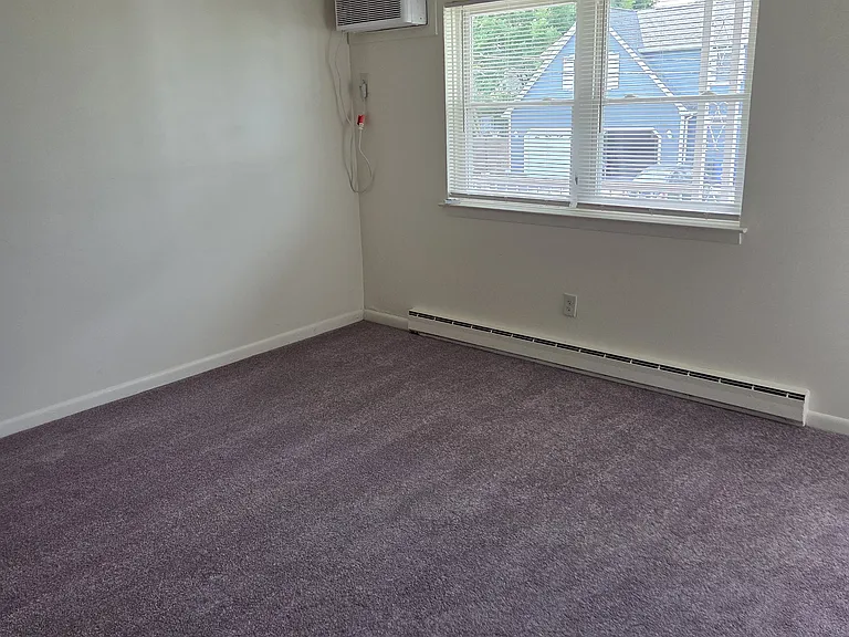 301 Ikeler St #14 — Photo 9