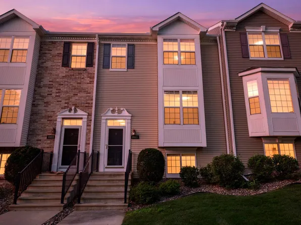 10015 Liatris Ln, Eden Prairie, MN 55347
