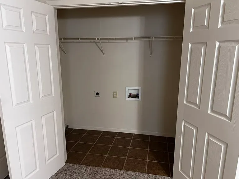 233 Westridge Dr — Photo 13