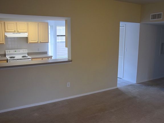 open kitchen on to the living/dining room