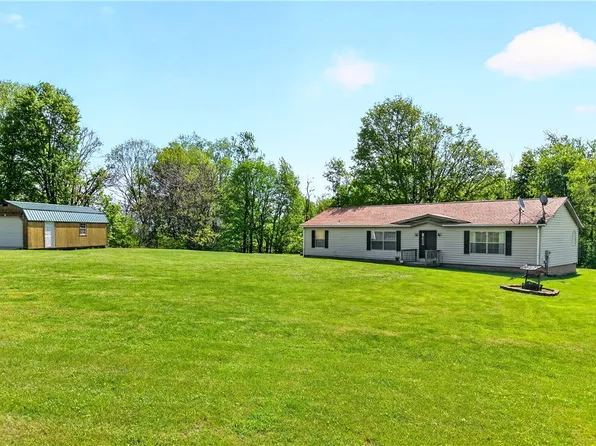 312 Shivler Rd, Hookstown, PA 15050
