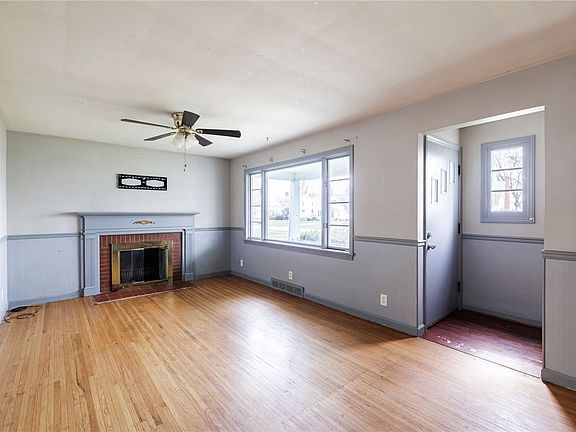 4th image of 246 Thorndyke Rd