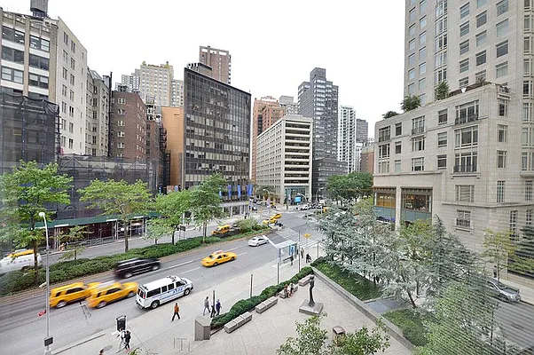 Sold by Trump International Realty | media 6