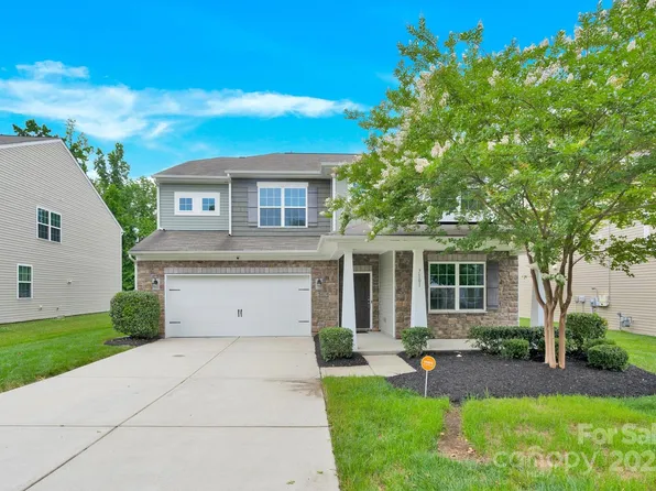 7101 Agnew Dr, Charlotte, NC 28273