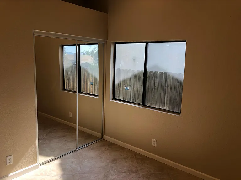 Bedroom 2 (Vaulted Ceiling)