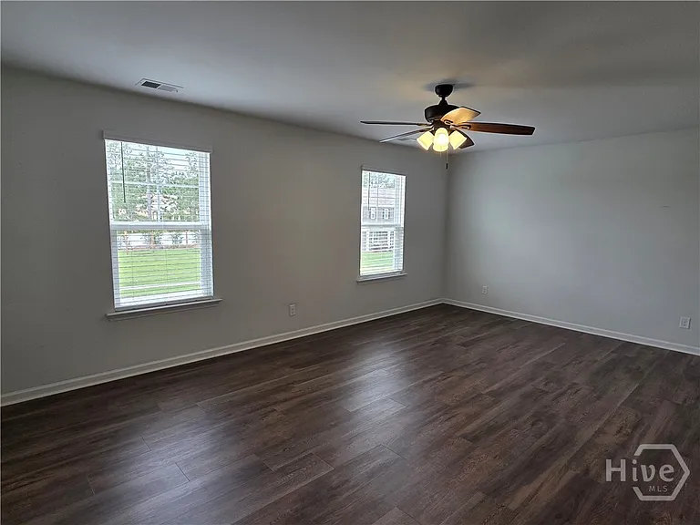114 Troupe Dr — Photo 25