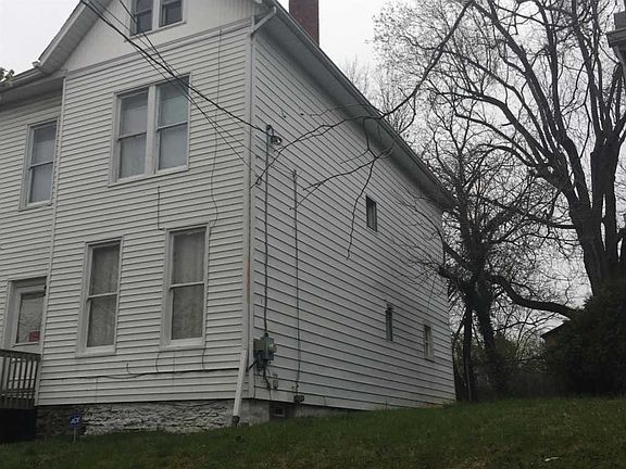 3rd image of 1019 Seton Ave