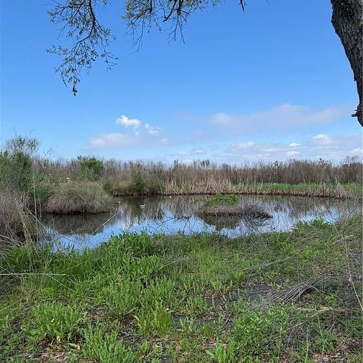 2nd image of 10310 Highway 384