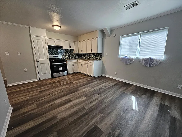 3409 Nathaniel Brown St — Photo 5