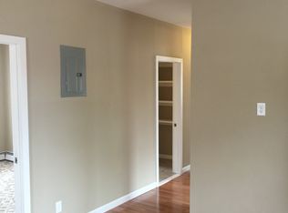 28 Frederick St #2, Providence, RI 02908