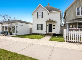 514 E 8th St, Traverse City, MI 49686