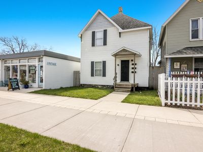 514 E 8th St, Traverse City, MI, 49686