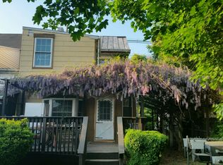 322 Beech St, Pottstown, PA 19464