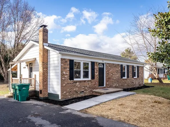 503 18th St, Grottoes, VA 24441