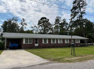 306 Lewis St, Mullins, SC 29574