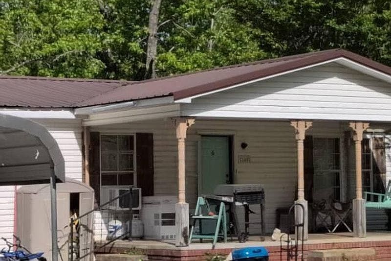 1st image of 140 Humphrey Rd