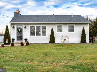273 Crosswicks Rd, Bordentown, NJ 08505