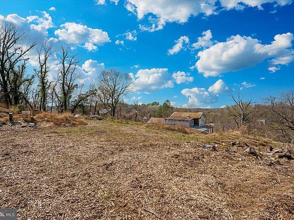 57th image of 550 Halltown Rd