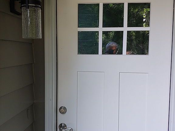 4th image of 4862 Chapelle Ct