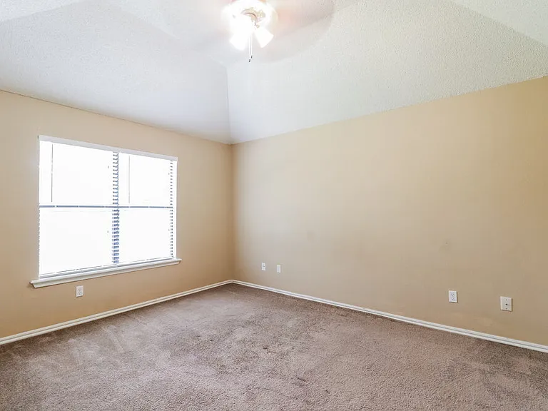 324 Marrgate Dr — Photo 13