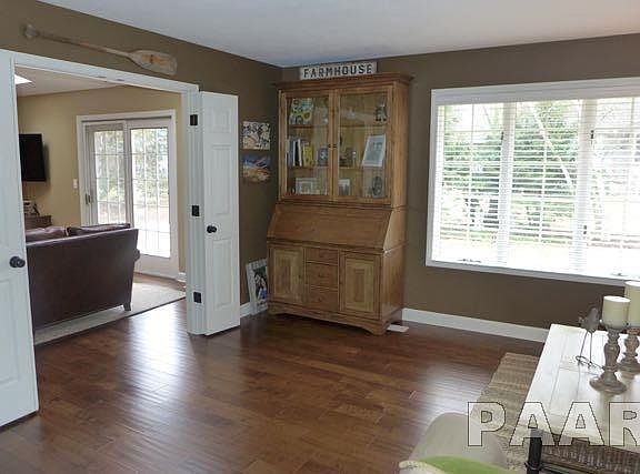 5th image of 804 W Scottwood Dr