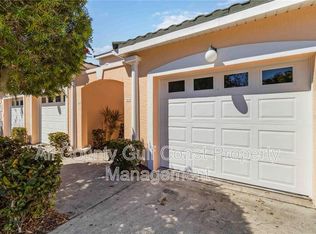 401 Gondola Park Dr, Venice, FL 34292
