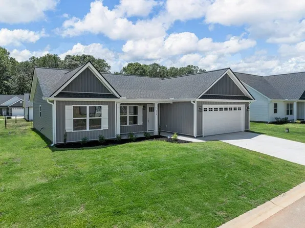 119 Brently Dr, Chesnee, SC 29323