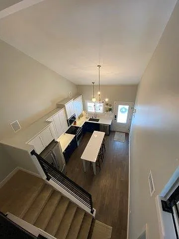 19106 Stonewood Ln #10 — Photo 3