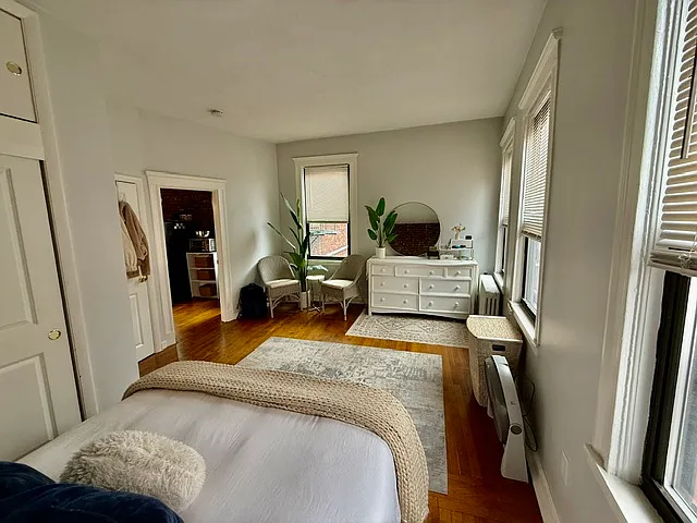 119 Richmond St #2 — Photo 12