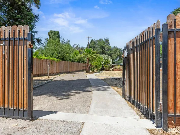 1829 Rouse Ave, Modesto, CA 95351