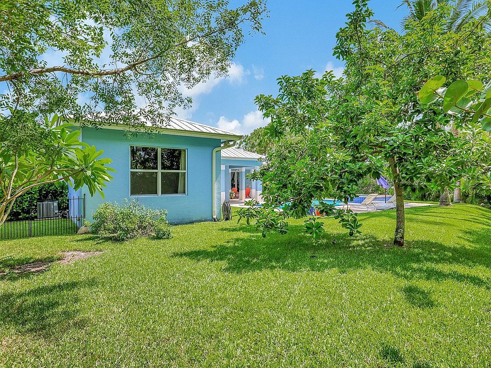 1st image of 191 SW Cocoloba Way